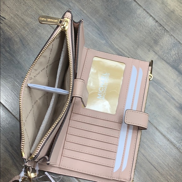 MICHAEL KORS LG DOUBLE ZIP WRISTLET BALLET POWDER BLUSH NWT - Picture 13 of 15